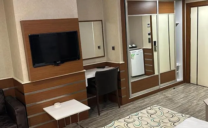 Otel şehri Saray 3*